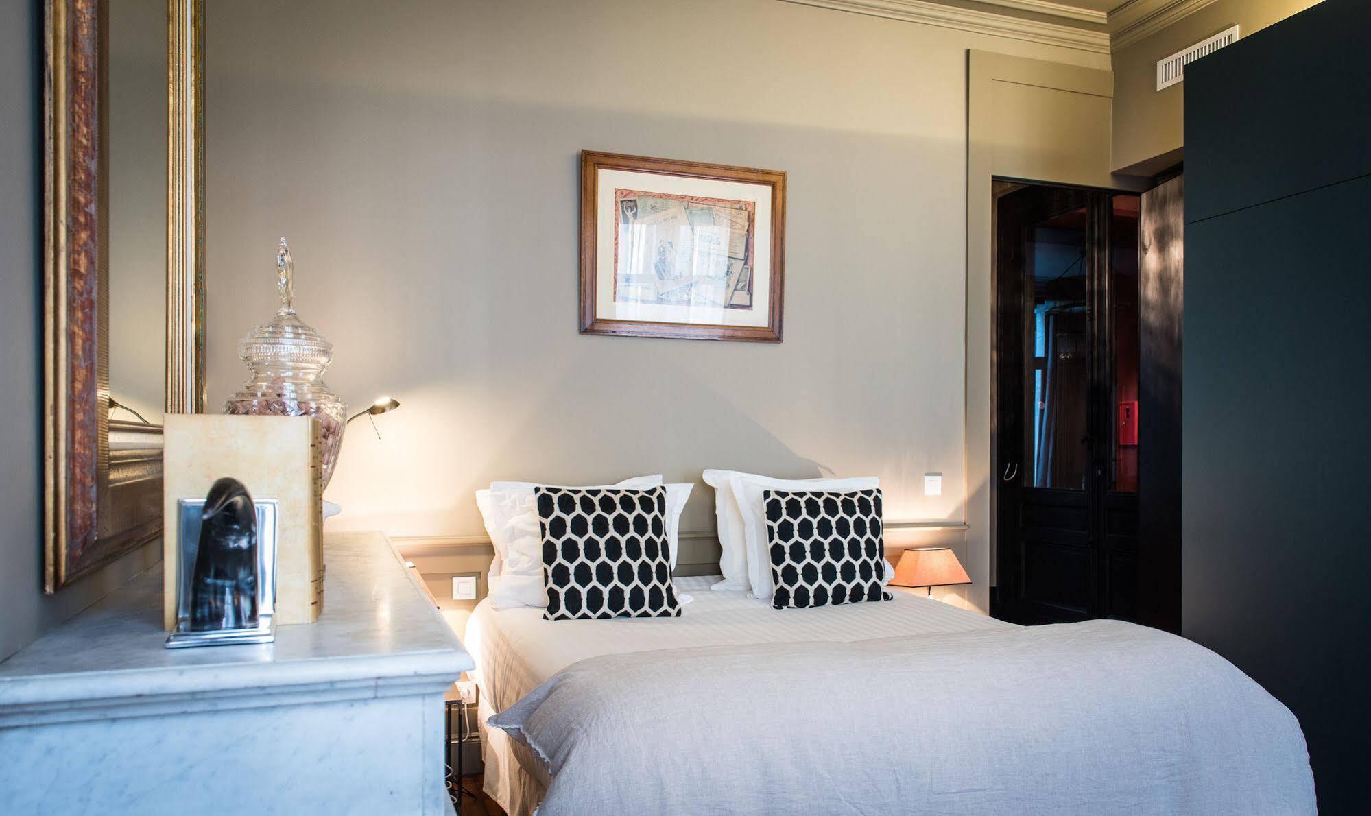 Le Clos D'Emile Bed & Breakfast Бордо Екстериор снимка
